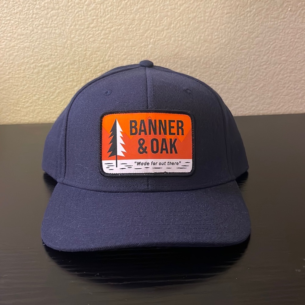 BANNER AND OAK SNAPBACK STYLE HAT